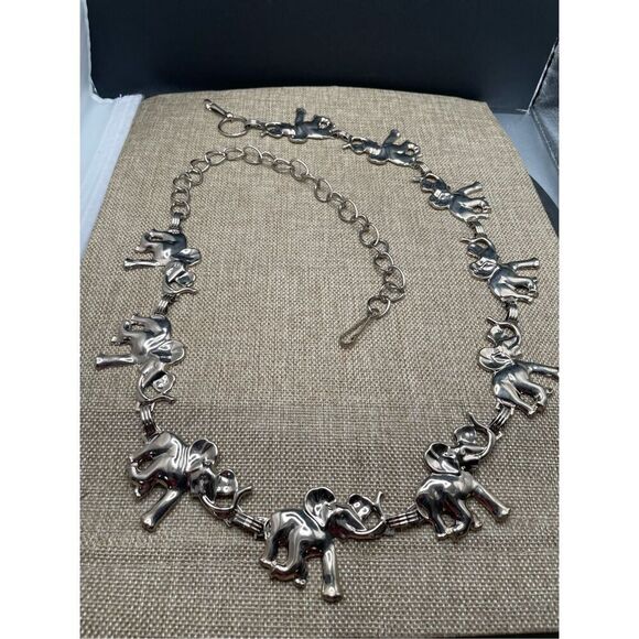 Vintage Chain Elephant Belt Silver Tone Adjustable up to 40” - Picture 5 of 8